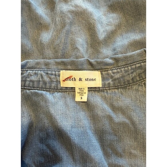 Cloth & Stone Anthropologie Shirred Buttondown Shirt Sz S Blue Boho Chic Chambra - Picture 4 of 6